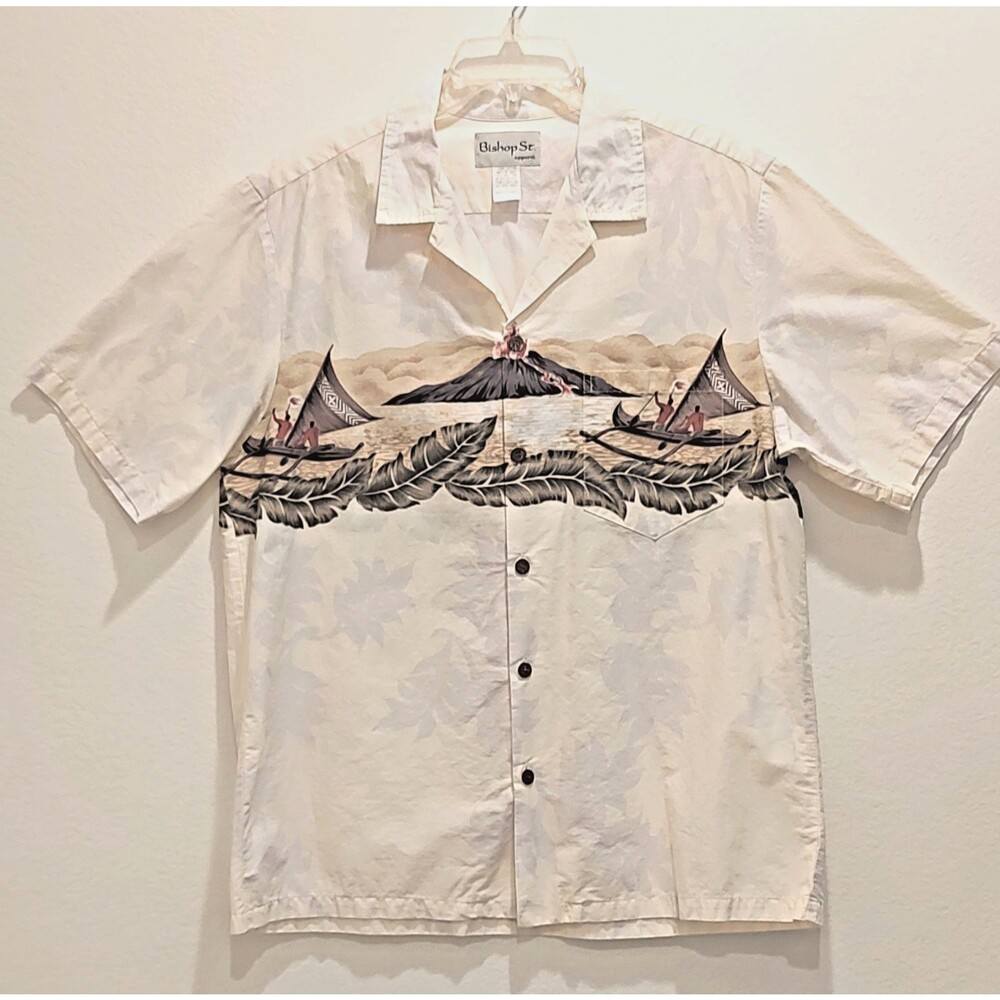Bishop St. Hawaiian Shirt Mens L Beige Tribal Volcano Short Sleeve Button Up